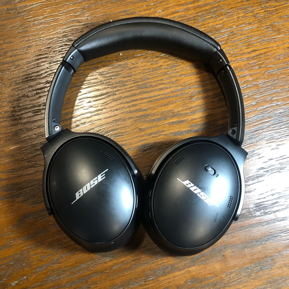 Bose QuietComfort Black Headphones